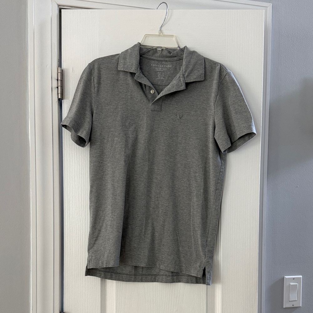 American Eagle Outfitters Men's Gray Short Sleeve Polo